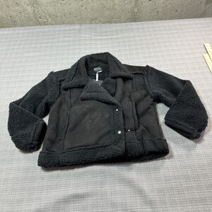 Faux Suede Jacket‎ Womens Large Black Fleece Arms and Lining Snap Up Cropped New